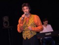 /album/galerie-de-photos-le-chanteur-populaire/full-jpg/